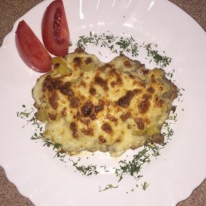 Мясо с ананасами