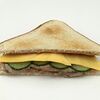 Фото к позиции меню Сэндвич с ветчиной, сыром и соленым огурцом