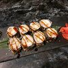 Фото к позиции меню Футомаки хот с угрем и мясом цыпленка
