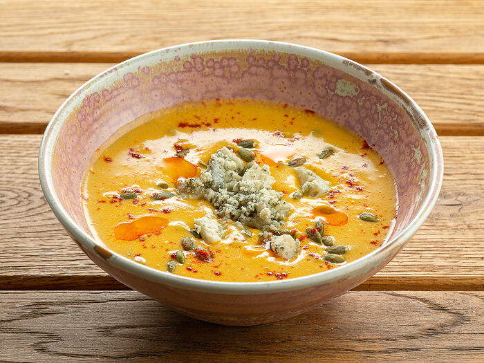 Тыквенный крем-суп с горгонзолой