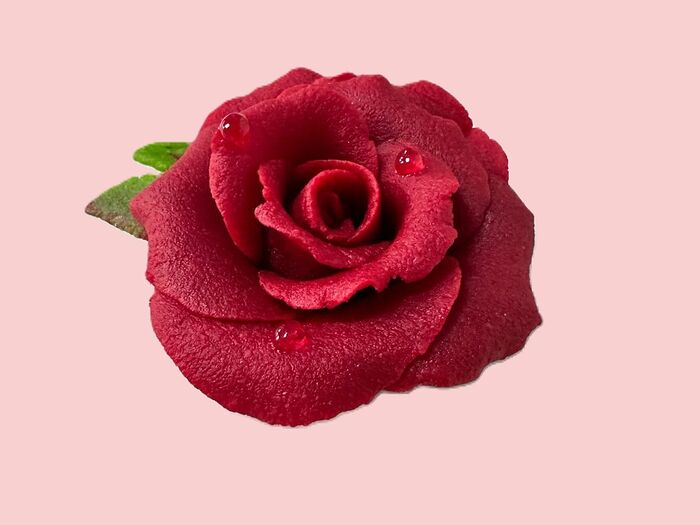 Марципан роза красная