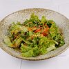 Фото к позиции меню Стейк-салат с луковым соусом