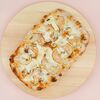 Фото к позиции меню Пицца Римская с грушей и сыром дорблю