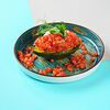 Фото к позиции меню Запеченное авокадо под томатно-цитрусовой сальсой