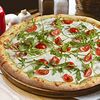 Фото к позиции меню Пицца вегетарианская в сливочном соусе