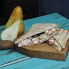 Фото к позиции меню Сэндвич с ветчиной, сыром и грушей