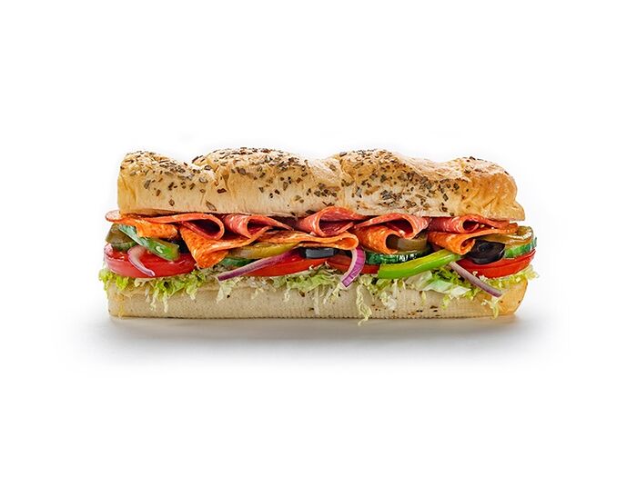 Сэндвич острый с салями/пепперони половинка