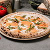 Фото к позиции меню Пицца с лососем и моцареллой