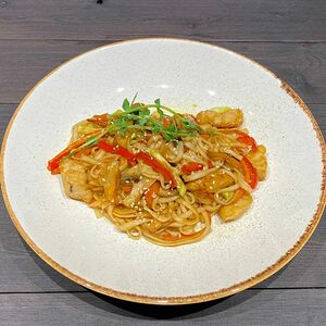 Лапша Wok с курицей