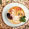 Фото к позиции меню Суп Том Кха с морепродуктами