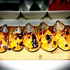 Фото к позиции меню Запеченные мидии в ракушках с японским соусом спайси
