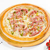 Фото к позиции меню Пицца сливочная с беконом