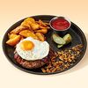 Фото к позиции меню Бифштекс BBQ из мраморной говядины с яйцом и фирменным кетчупом
