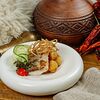 Фото к позиции меню Жареное филе пеленгаса со свежим огурцом и эспумой из пармезана