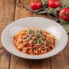 Фото к позиции меню Спагетти с камчатским крабом в томатном соусе