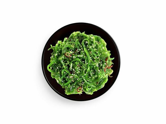 Салат из водорослей Кайсо
