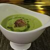 Фото к позиции меню Крем-суп из зеленого горошка с беконом
