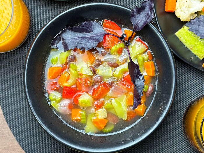 Суп фасолевый с овощами