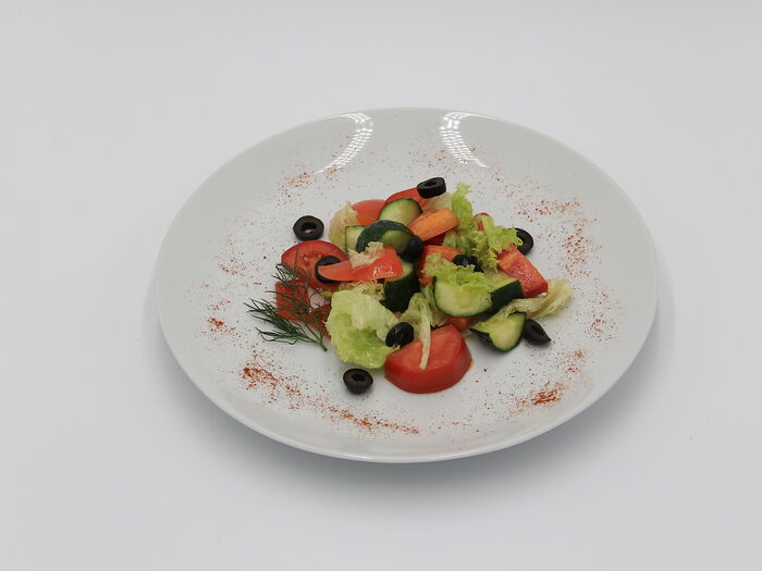 Салат Овощной с оливковым маслом