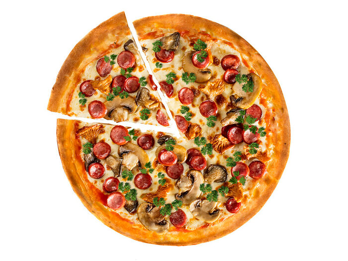 Пицца Деревенская 40 см на традиционном тесте