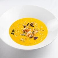 Крем-суп из тыквы с креветками