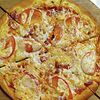 Фото к позиции меню Пицца Колбаса и помидоры M