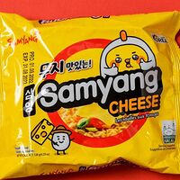 Лапша со вкусом сыра samyang (Корея)