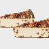 Фото к позиции меню Чизкейк Нью-Йорк с шоколадом и орехом пекан