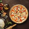 Фото к позиции меню Пицца Грибная с помидорами