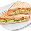 Фото к позиции меню Сандвич с лососем и овощами