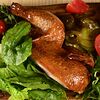 Фото к позиции меню Цыпленок с зелёным салатом