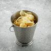 Фото к позиции меню Домашние картофельные чипсы с солью
