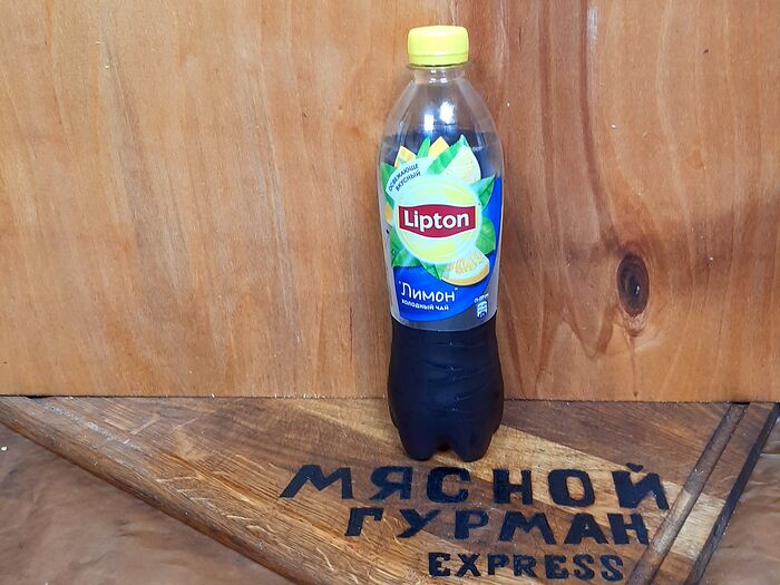 Черный чай Lipton Лимон в бутылке