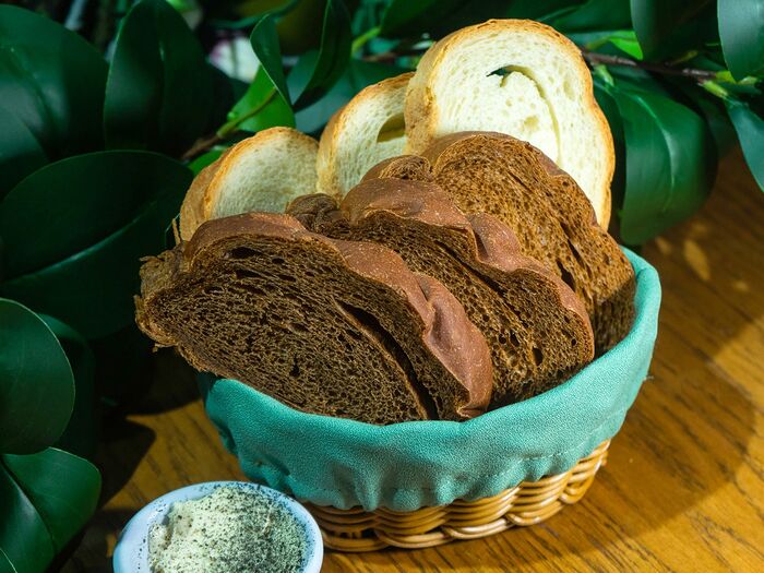 Домашний хлеб с маслом