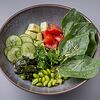 Фото к позиции меню Зеленый салат с авокадо и овощами