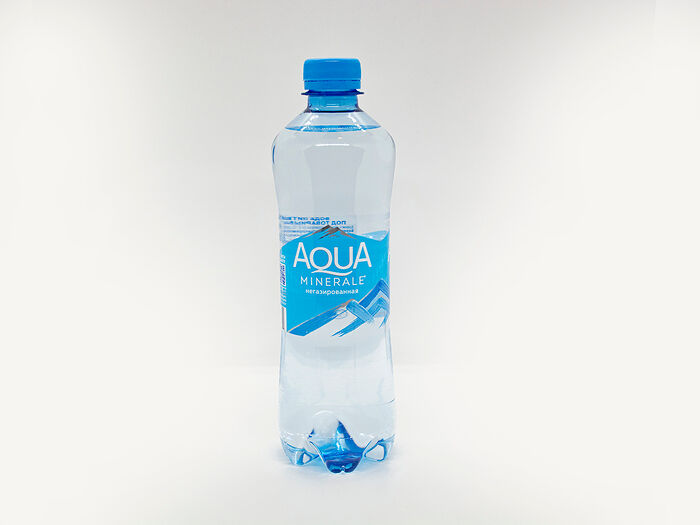 Негазированная вода Aqua minerale