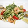 Фото к позиции меню Фирменный азиатский салат с морепродуктами от шефа Алексея