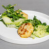 Фото к позиции меню Нежные котлетки из белой рыбы с лёгким овощным салатом