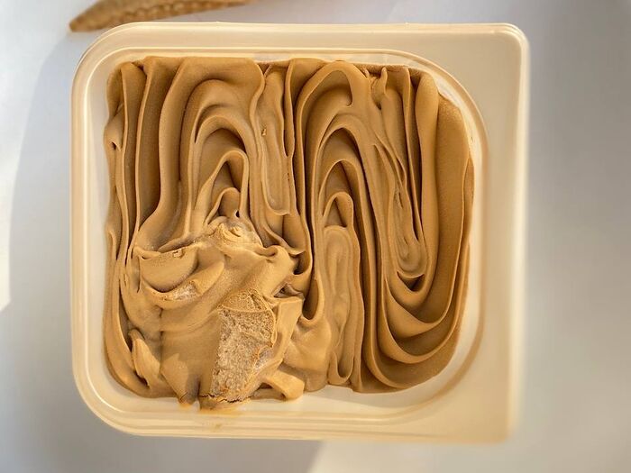 Мороженое Соленая карамель в мини-ванне