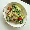 Фото к позиции меню Тосканский салат с кокосовым соусом