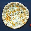 Фото к позиции меню Большая пицца Четыре сыра