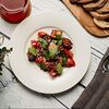 Фото к позиции меню Тёплый салат с баклажанами и сочными томатами