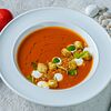 Фото к позиции меню Суп томатный с греческим йогуртом