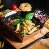 Фото к позиции меню Паста Пенне с овощами и соусом песто