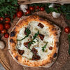 Фото к позиции меню Пицца Три сыра с вялеными томатами