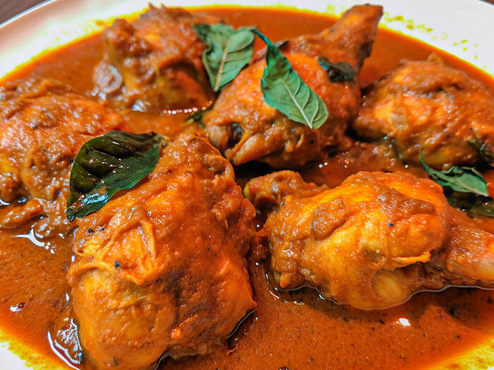 Chicken varutharachathu