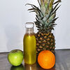 Фото к позиции меню Свежевыжатый сок Яблоко-апельсин-ананас