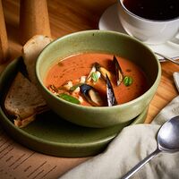 Сицилийский крем-суп с морепродуктами