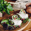 Фото к позиции меню Рулет из сыра Сулугуни с овощами