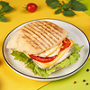 Фото к позиции меню Большой сэндвич с индейкой и яйцом